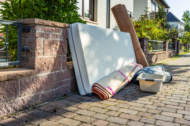 Best Attic Cleanout  in Fayetteville, AL